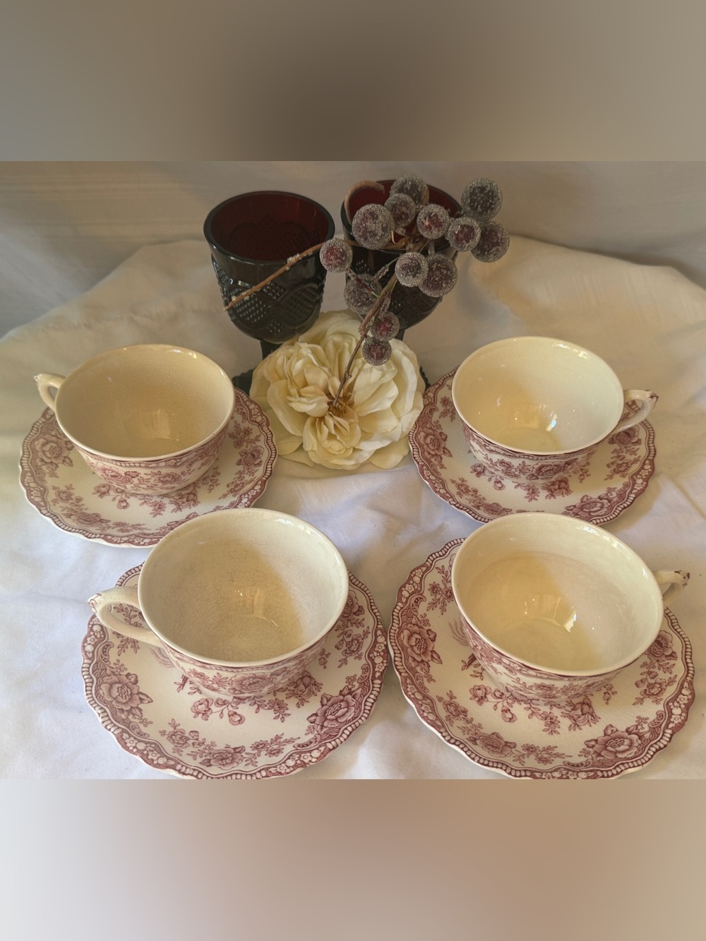 Crown Ducal Pink Tea Cup and Saucer Bristolware, 8 Piece Set